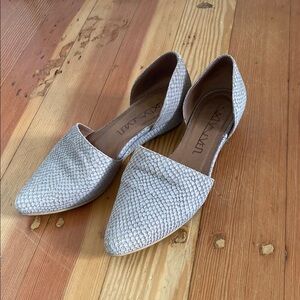 Anthropologie Sixty Seven Erin Pointed Toe Snakeskin Beige Flats‎ 36